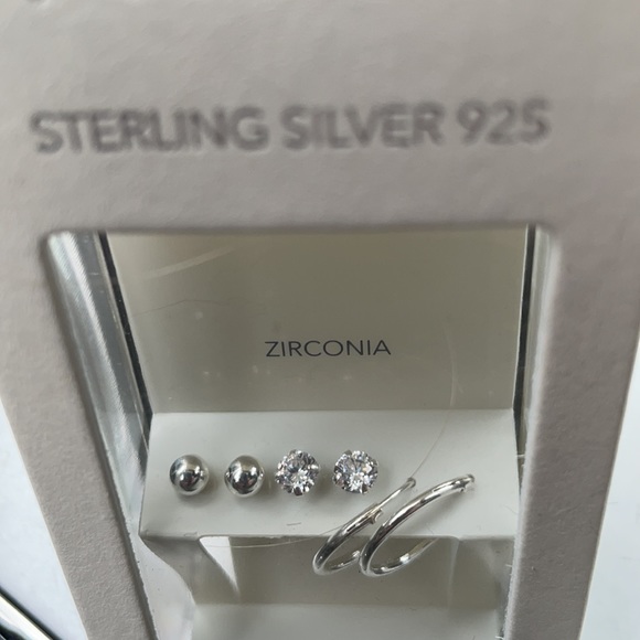 Sterling Silver & Zirconia Earrings - Picture 4 of 10